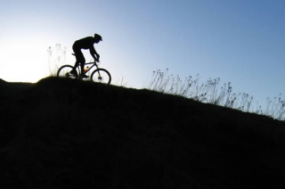  Ciclismo de cerro nocturno l Oisans